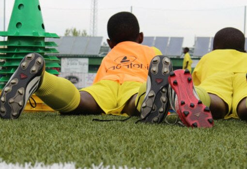 Metodología de entrenamiento táctico en la Academia de Fútbol de Angola