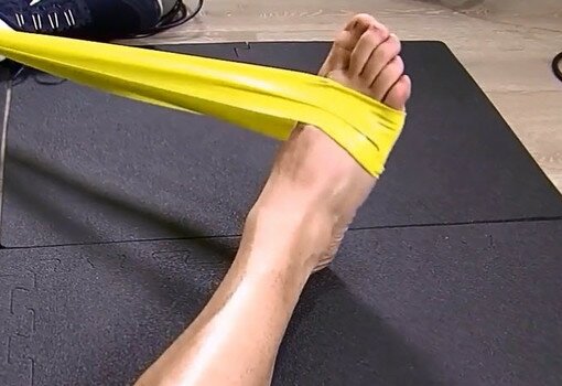 Valoración y ejercicios correctivos del complejo pie-tobillo. Parte práctica I