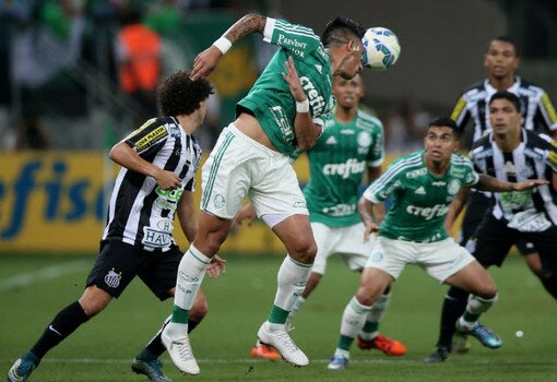 Análisis y comparación de los goles de cabeza del Palmeiras con equipos de la liga BBVA-1º División