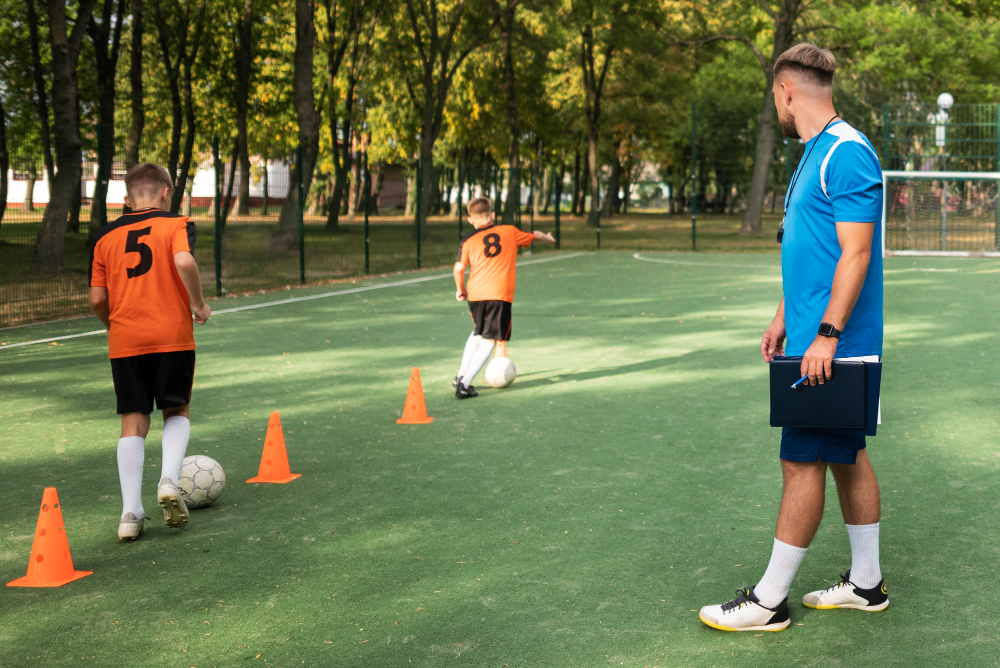 Habilidades esenciales en el manejo del balón para futbolistas en desarrollo